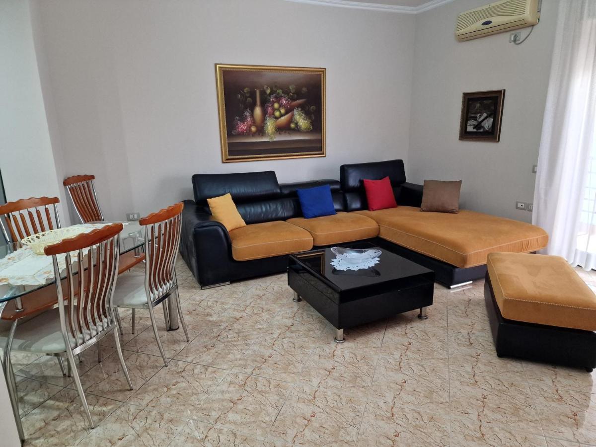 Apartament Orion Vlorë Esterno foto